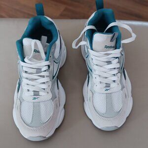 Womens Reebok Sneakers Sz 8